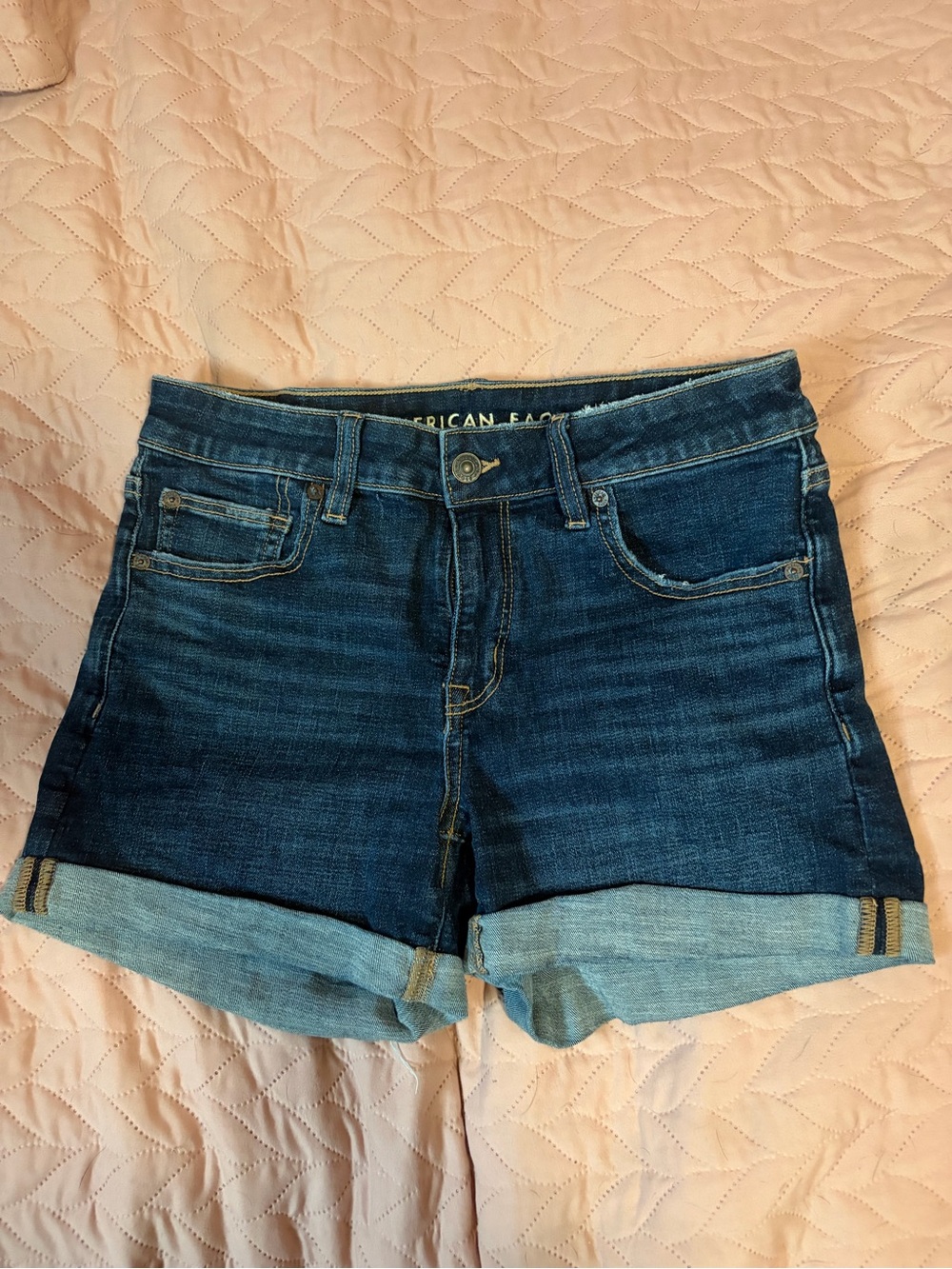 American Eagle Outfitters Dark Blue Denim Roll-Cuff Women’s Shorts
